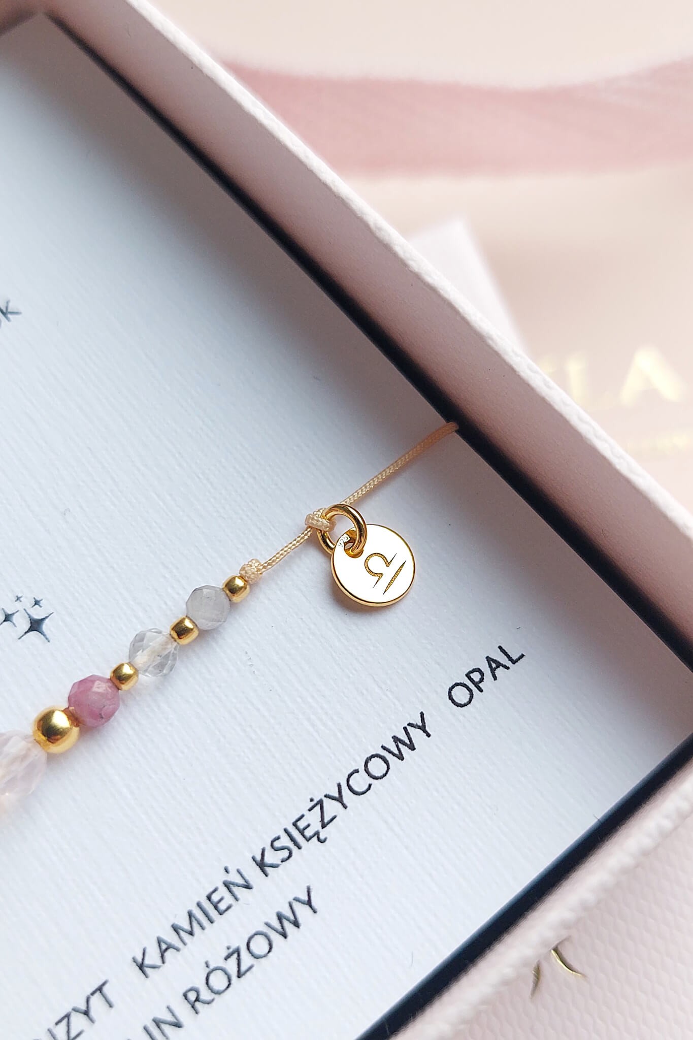 Bransoletka zodiakalna Waga - zawieszka z symbolem znaku