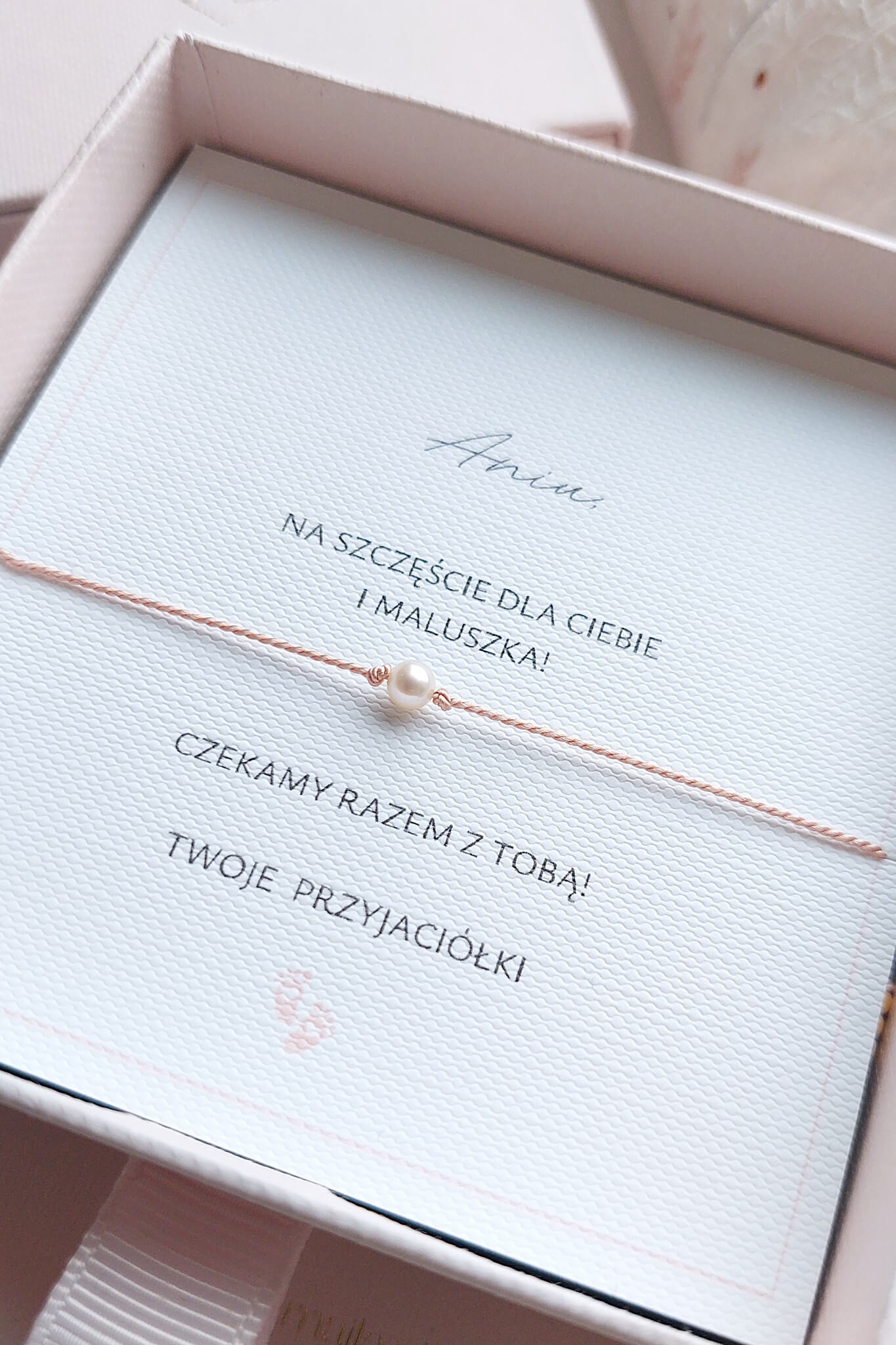 Majla-bransoletka-szczescia-dla-przyszlej-mamy-baby-shower-perla.jpg