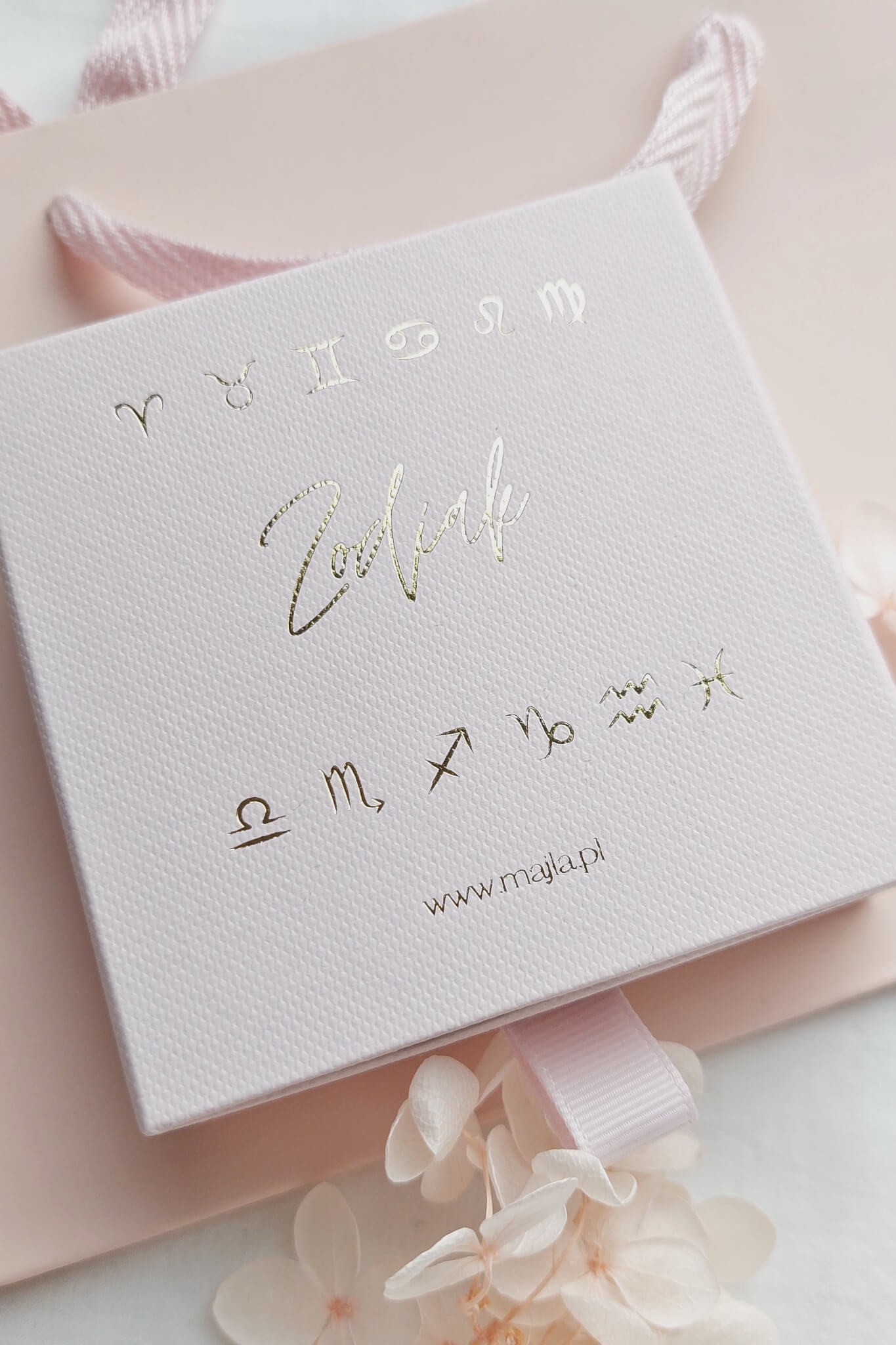 Pudełko zodiakalne pudrowy róż | Majla
