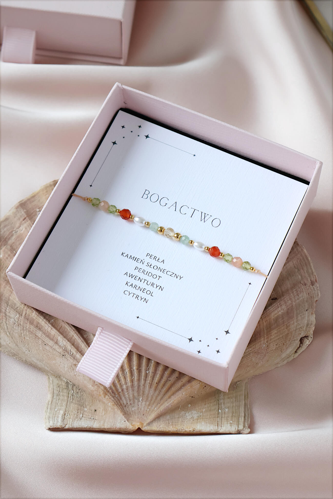 Bransoletka talizman Bogactwo makrama | kamień słoneczny, perła, peridot, awenturyn, karneol, cytryn